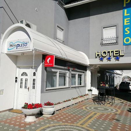 Hotel Garny Pleso Velika Gorica Ngoại thất bức ảnh