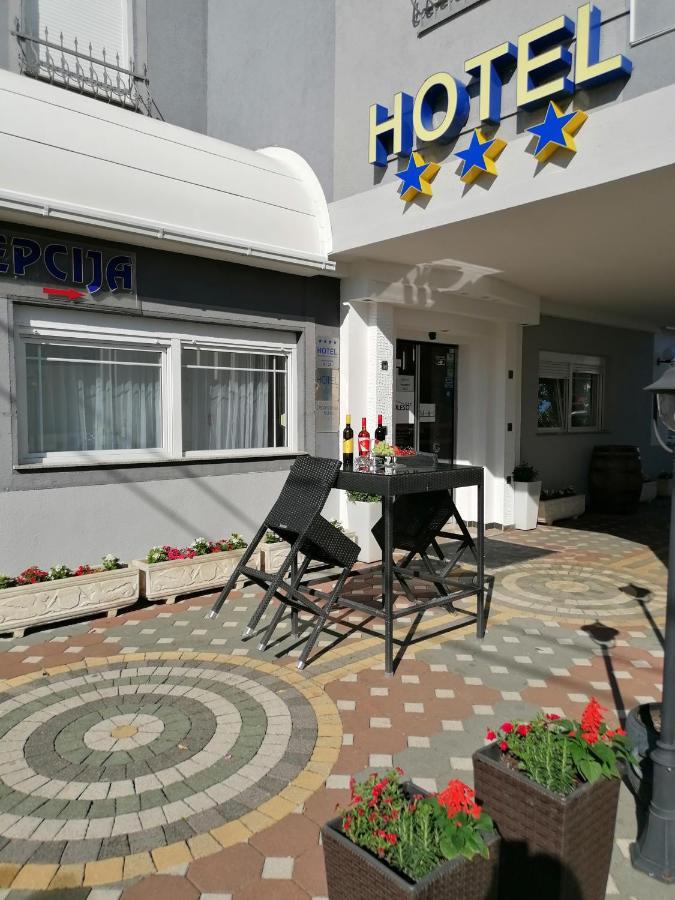 Hotel Garny Pleso Velika Gorica Ngoại thất bức ảnh
